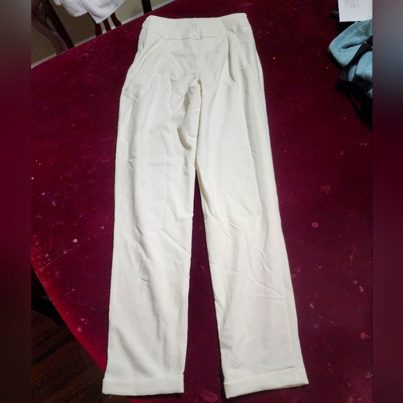 PrettyLittleThing pants - Picture 8 of 11